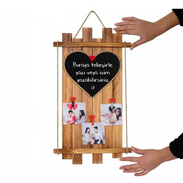 Kalp Kara Tahtalı ve Mandallı Ahşap Fotoğraf Çerçevesi  23x54 cm