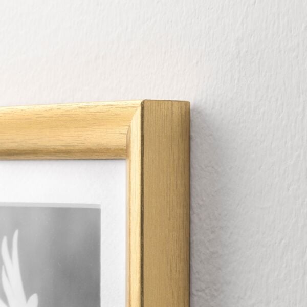 Altın Renk Çerçeve 30x40 cm SILVERHÖJDEN