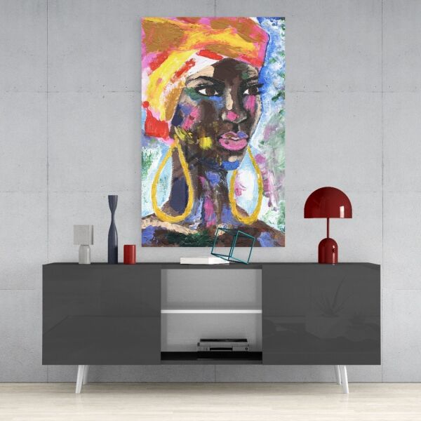 Küpeli Kadın Cam Tablo