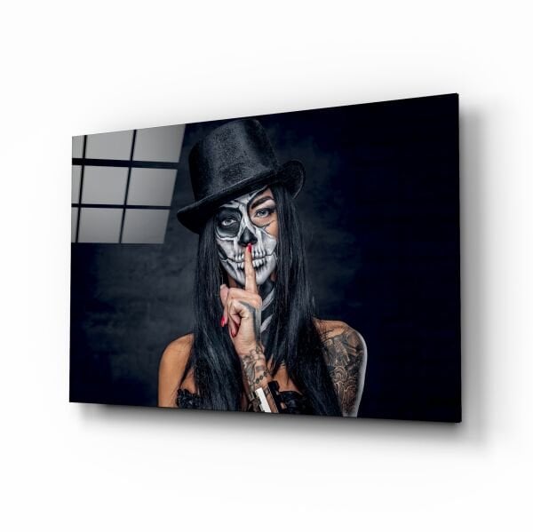 Sessiz Ol Kurukafa Kadın Cam Tablo