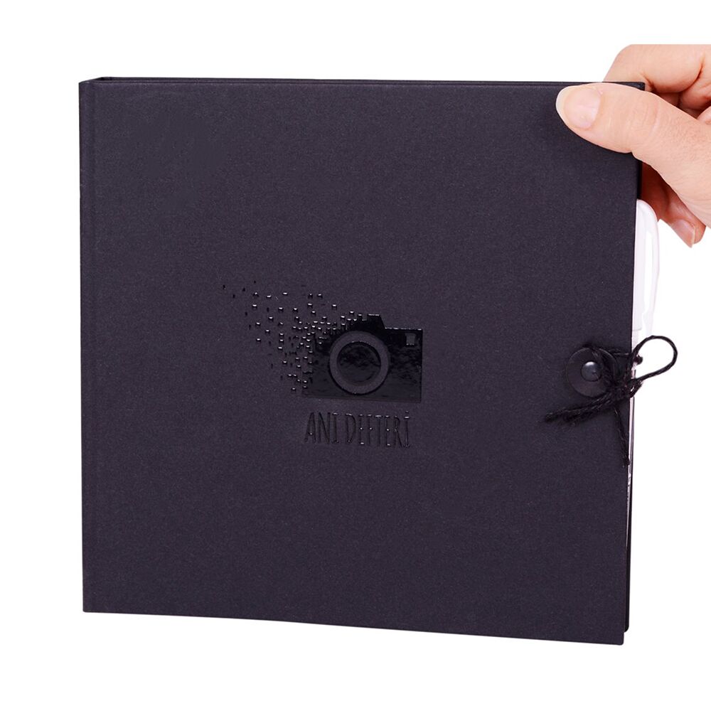 Beyaz Kalem Hediyeli Siyah Anı Defteri 20x20 cm