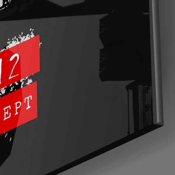 “Kötü Köpek” Cam Tablo