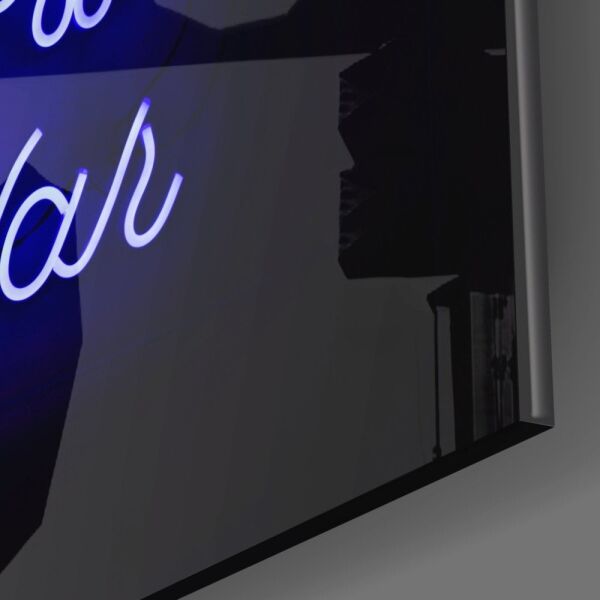 “Make Coffee Not War” Cam Tablo