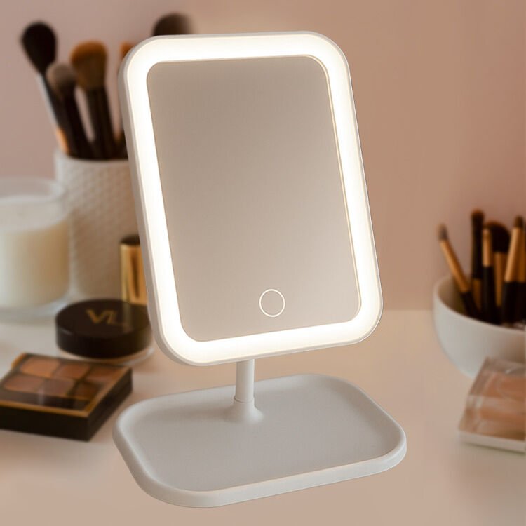 Dikdörtgen Led Işıklı Dokunmatik Makyaj Aynası