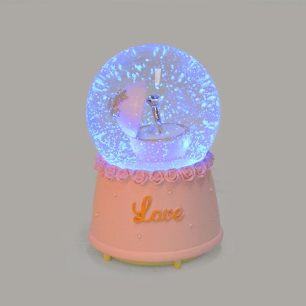 Müzikli ve Hareketli Tek Taşlı Kar Küresi 10x16 cm