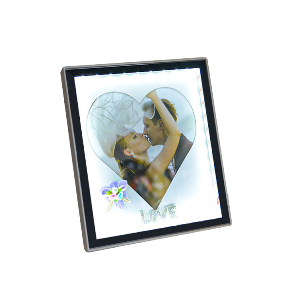 Sihirli Led Ayna Fotoğraf Çerçevesi (Kalpli) 18x21 cm