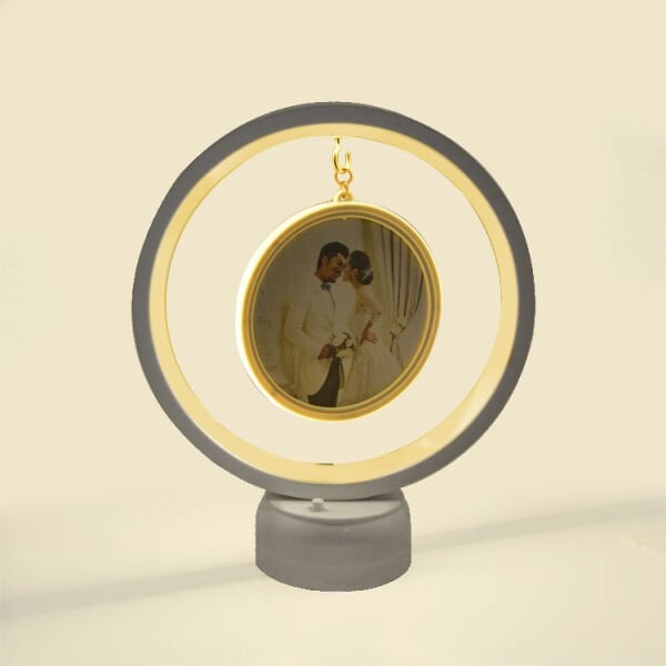 Led Işıklı Yuvarlak Fotoğraf Çerçevesi 20x24 cm