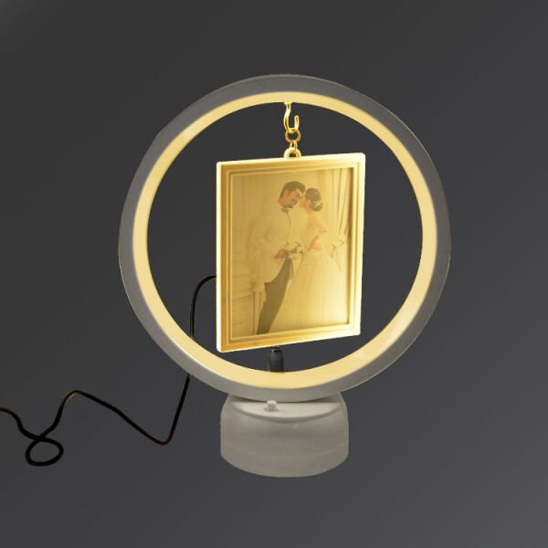 Led Işıklı Dikdörtgen Fotoğraf Çerçevesi 20x24 cm