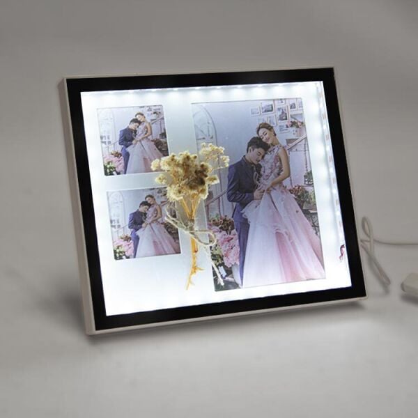 3 Fotoğraflı Sihirli Led Ayna Fotoğraf Çerçevesi 21x18 cm