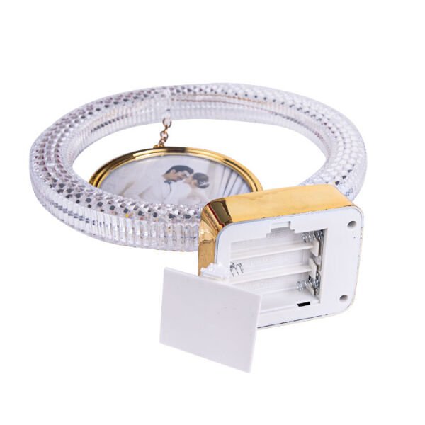 Led Işıklı Yuvarlak Fotoğraf Çerçevesi 22x26 cm