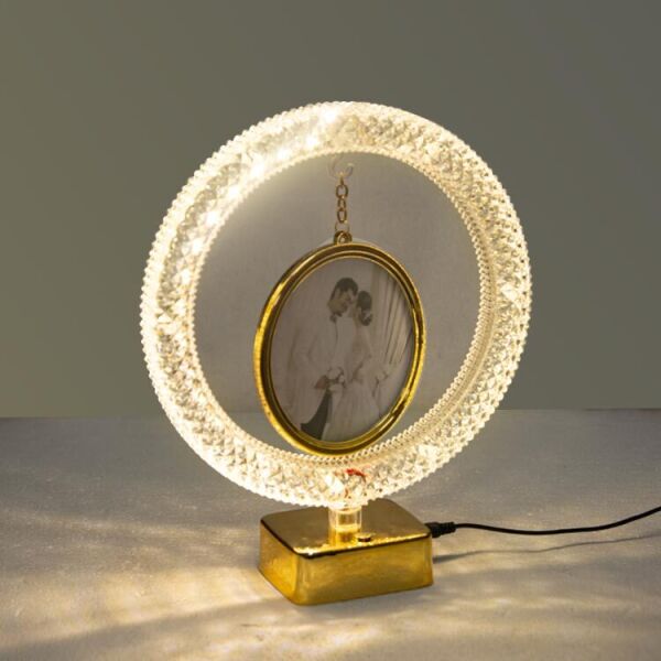 Led Işıklı Yuvarlak Fotoğraf Çerçevesi 22x26 cm