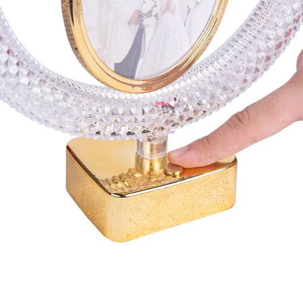 Led Işıklı Yuvarlak Fotoğraf Çerçevesi 22x26 cm