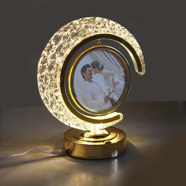 Ledli Kristal Hilal Fotoğraf Çerçevesi Yuvarlak 21x25 cm