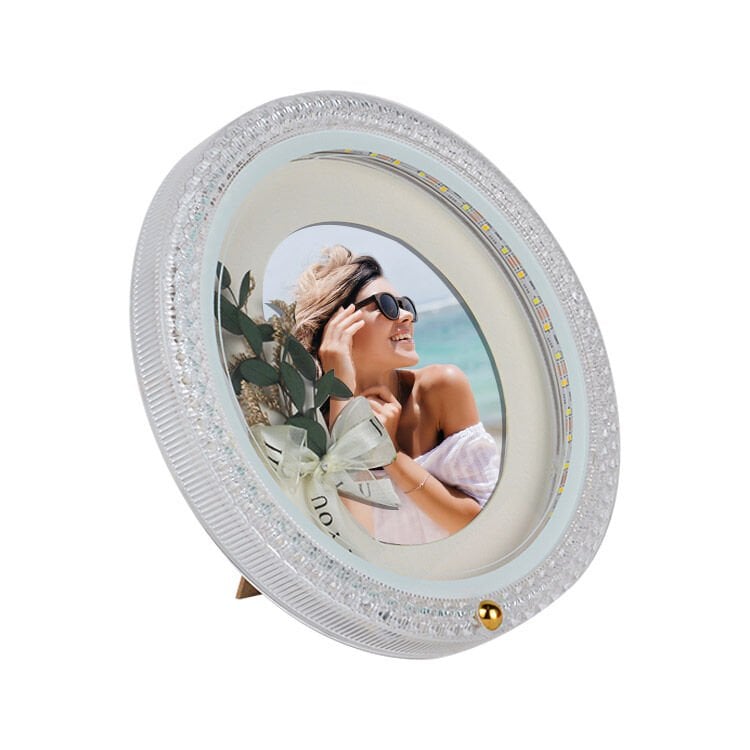 Ledli Yuvarlak Çiçek Buketli Fotoğraf Çerçevesi 23x23 cm