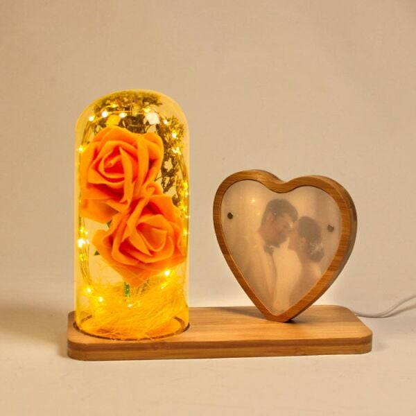 Ledli Fanuslu Pembe Güllü Ahşap Fotoğraf Çerçevesi 21x18 cm