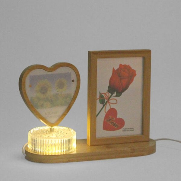 Ledli Dönen Fotoğraf Çerçevesi Kalpli 24x18 cm