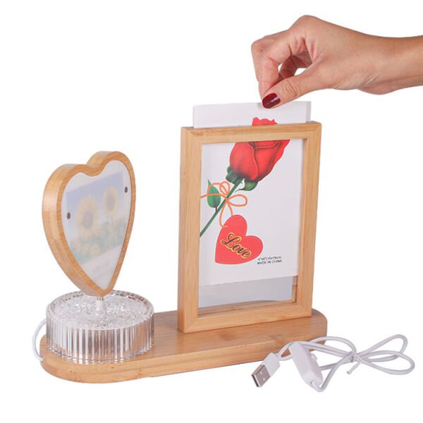 Ledli Dönen Fotoğraf Çerçevesi Kalpli 24x18 cm