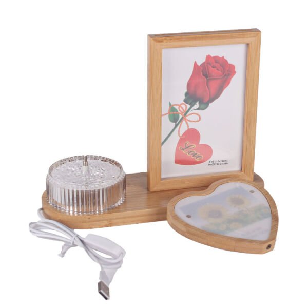 Ledli Dönen Fotoğraf Çerçevesi Kalpli 24x18 cm