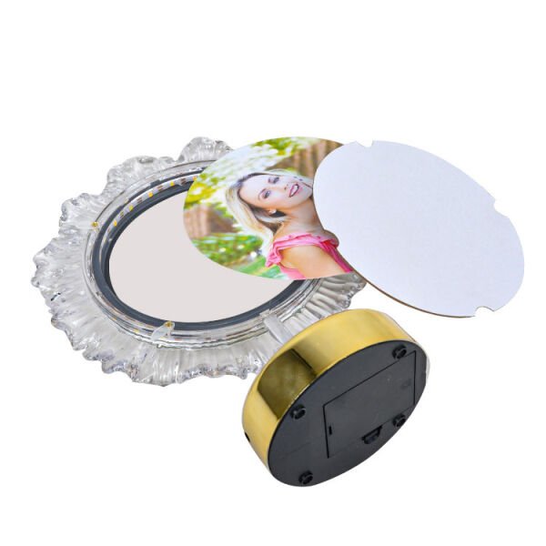 Led Işıklı Yuvarlak Kristal Fotoğraf Çerçevesi 20x26 cm