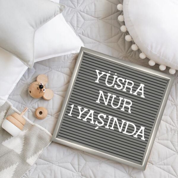 189 Harfli Gümüş Renk Mesaj Yazı Panosu 25x25 cm