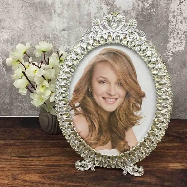 Taşlı Oval Fotoğraf Çerçevesi 24x34 cm