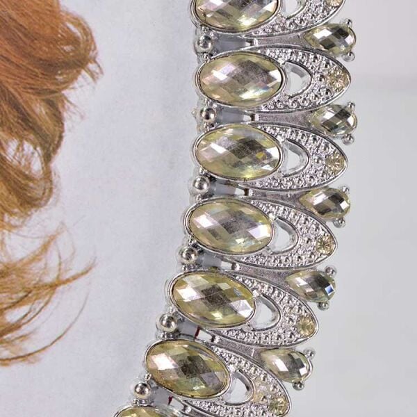 Taşlı Oval Fotoğraf Çerçevesi 24x34 cm