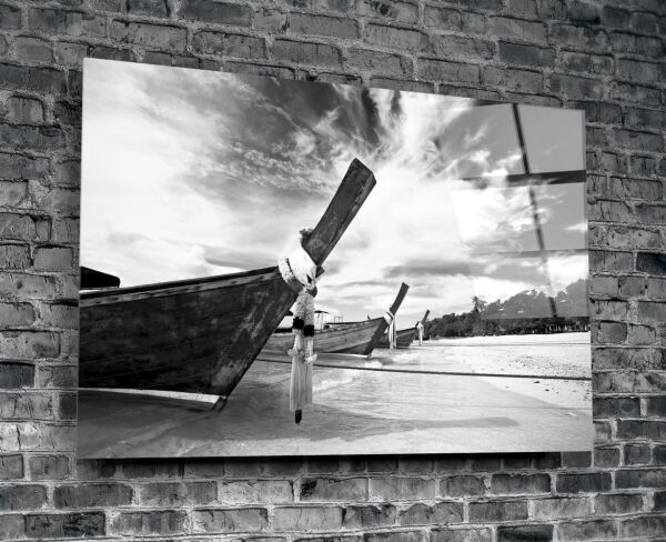 Sahildeki Kayıklar Cam Tablo