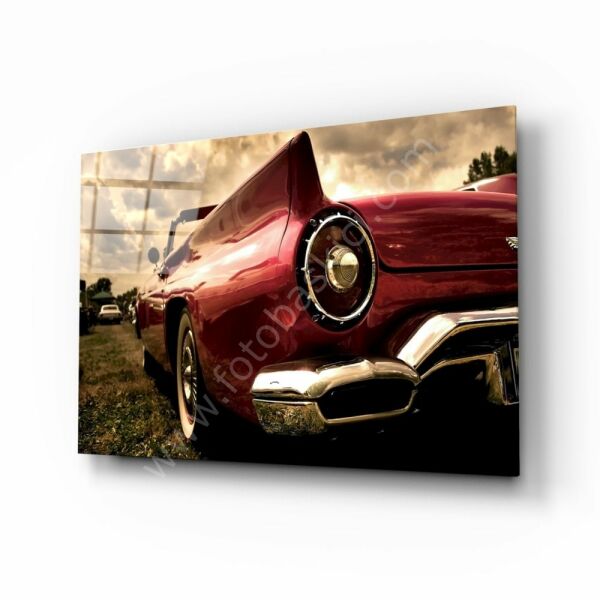 Kırmızı Chevrolet Cam Tablo