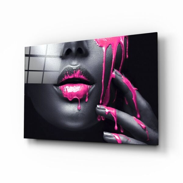 Pembe Boyalı Kadın Cam Tablo