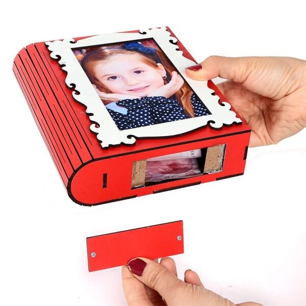 Kişiye Özel Fotoğraflı Ahşap Kumbara (Renk Seçenekli)