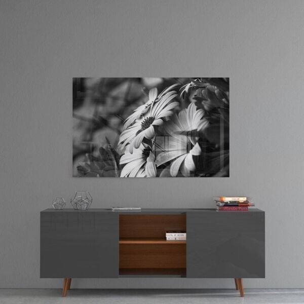 Siyah-Beyaz Çiçek Cam Tablo