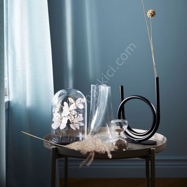 Siyah Altlıklı Cam Fanus 14x21 cm