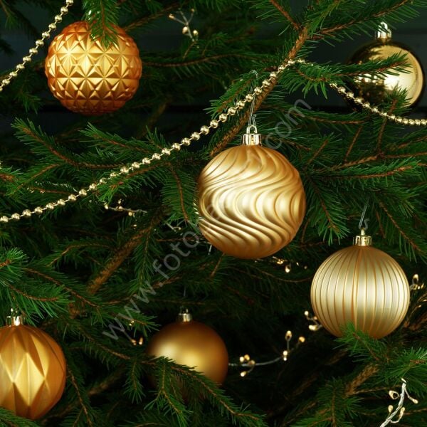 Ağaç Süsü Gold 8 cm 32 Adet