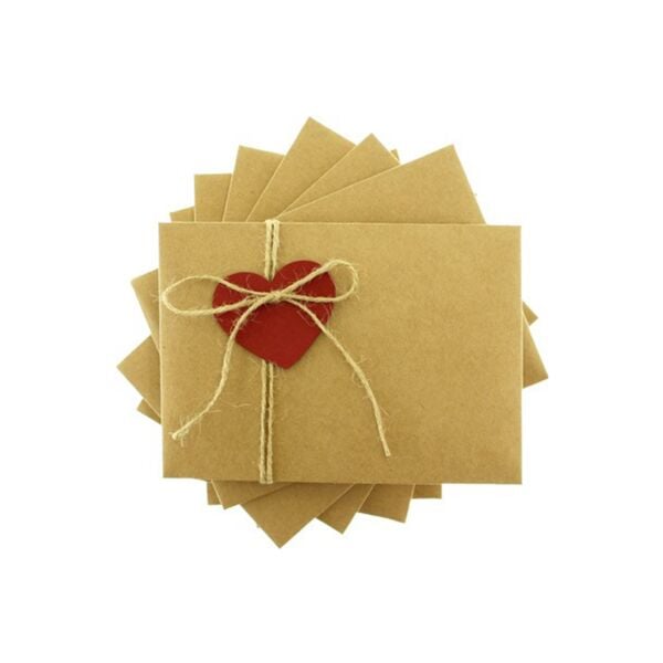Kırmızı Kalpli ve İpli Kraft Zarf 10,5x15,5 cm