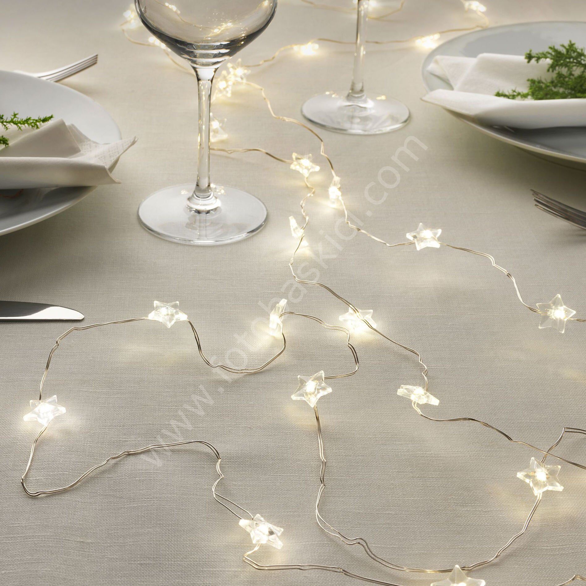 Aydınlatma Zinciri Yıldız 40'lı Pilli 5,5 Metre