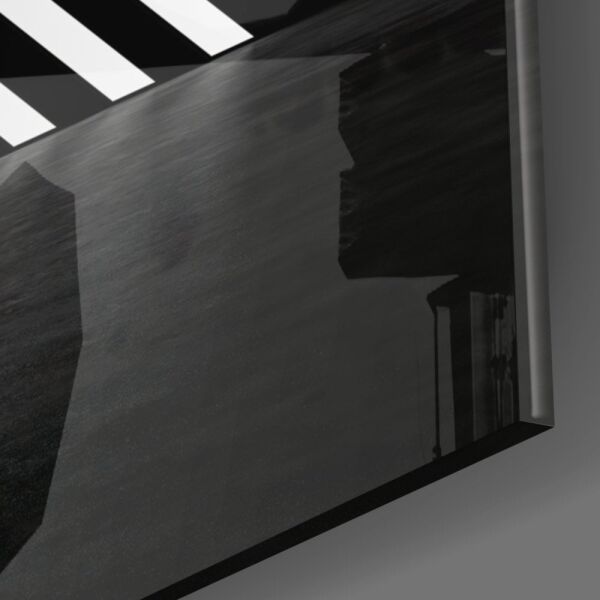 Neon Üçgen Cam Tablo